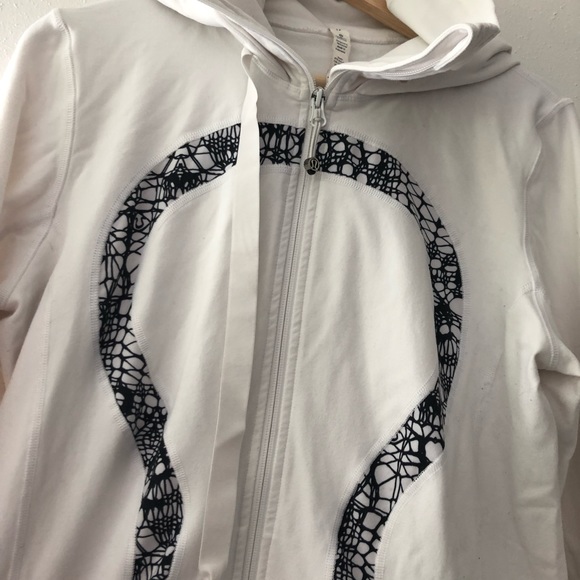 Lululemon Jacket - Picture 2 of 13